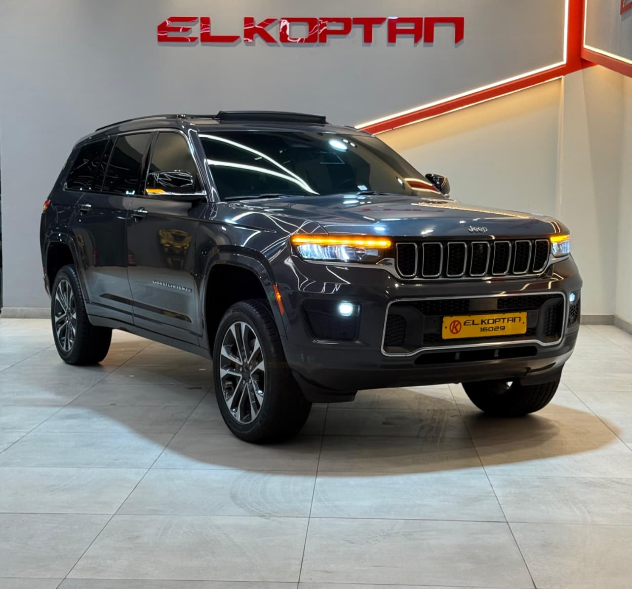 Jeep - Grand Cherokee
