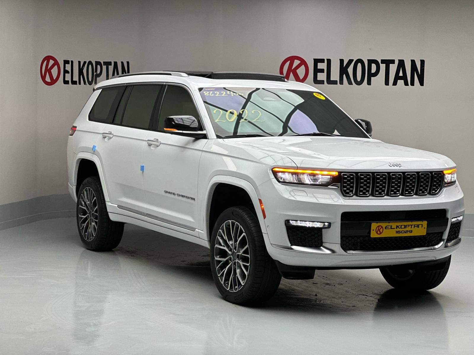 Jeep - Grand Cherokee